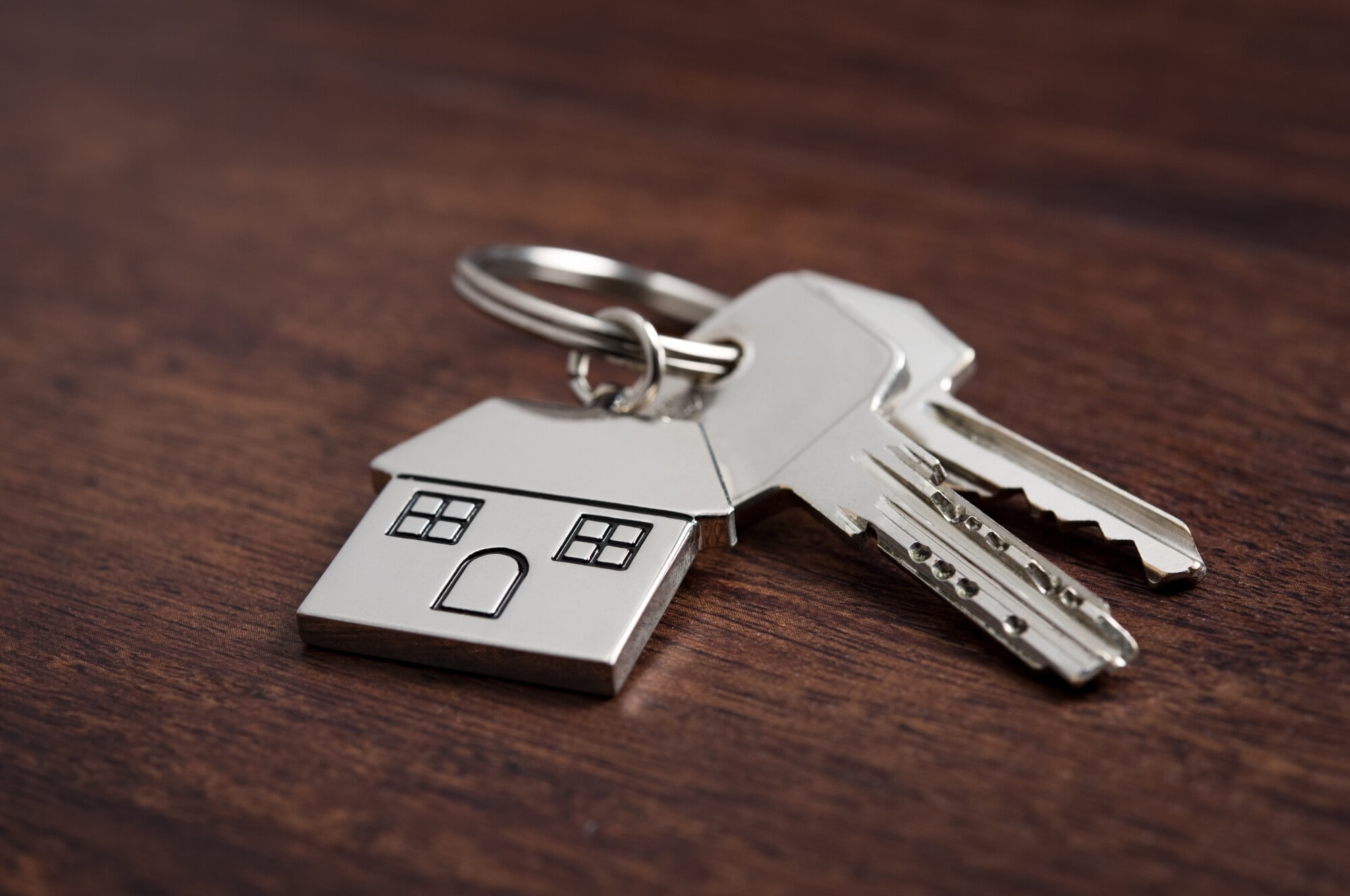 Property Management vs Landlord: How To Distinguish Between Them
